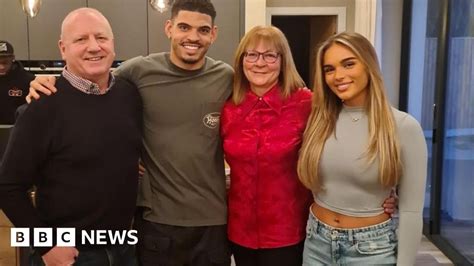 marife gibbs|Family tears over Gibbs.